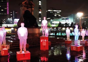 Kan kanseri farkındalığını arttırmak için büyük  ebat 3D baskı