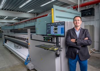 Fujifilm Acuity Ultra farkı