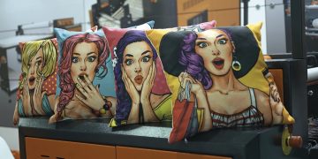 Moda sektörüne  yılda  30 milyar m² tekstil baskısı