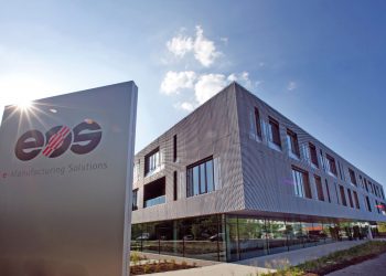 EOS 30. yılını kutluyor