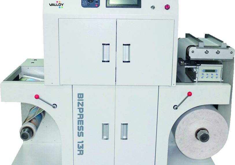 Valloy BIZPRESS 13R dijital etiket baskı makinesiyle Labelexpo’da