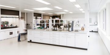 swissQprint mürekkep laboratuvarı