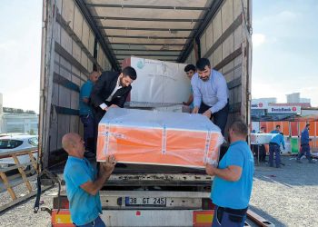 Genç Aredliler’den eğitim desteği