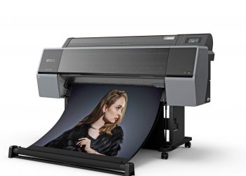 Epson’un ilk 12 renkli geniş format fotoğraf yazıcıları Türkiye’de