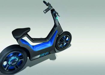 JEC World fuarında dünyanın ilk  ‘e-Moto’sunu duyurarak, AREVO termoplastik kompozit parçaları servisini genişletiyor