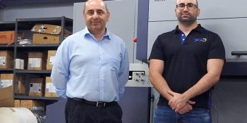Durst Tau 330 RSC ile daha az fire ve daha yüksek kapasite