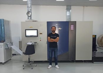 2018 yılı Kasım ayında kurulumu yapılan  Screen Turepress Jet 520 NX  Türkiye’nin ilk ticari ve  renkli bobinden bobine  dijital baskı makinesi