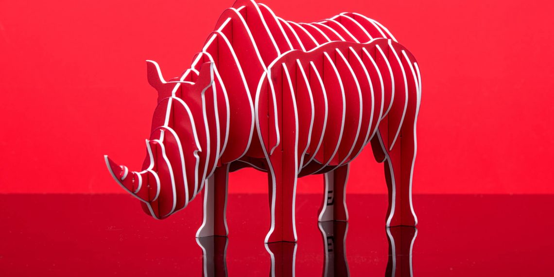 Brett Martin, iAwards adlı yıllık ödülleri için başvuruları açtı