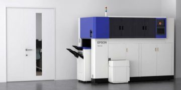 Epson, geri dönüşüm yazıcısıyla maske üretti