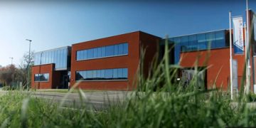 Bir akademik yayın işletmesi  Peeters tam dijital üretime geçti