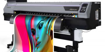 Mimaki 100 Serisi başarısını eko solvent JV100-160 ile devam ettiriyor