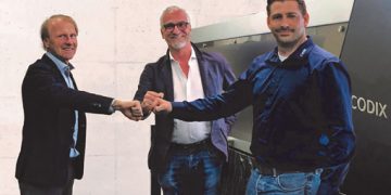 Karton ambalaj üretimi için Dünyada ilk Scodix Ultra 1000 ile 6000 dijital kabartma ve yaldız makineleri Almanya’da kurulacak