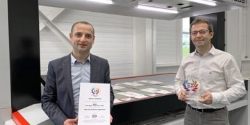 BOBST  iki EDP ödülünü kutluyor