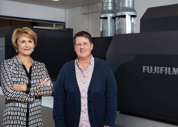 Alman kitap matbaasının anahtarı kalite  Yüz yıllık Hubert&Co firmasına Fujifilm Jet Press 750S kuruldu