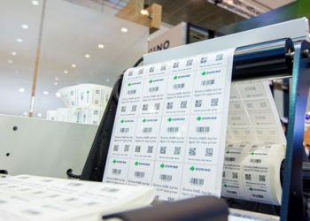 Domino’nun yüksek hızlı K600i dijital inkjet yazıcısı ile  Saatte 1 milyondan fazla benzersiz kod basımı