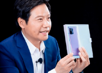 Xiaomi Mi 11 akıllı telefonun  Özel Sürüm kutusunda  Scodix Cyrstal™ uygulandı