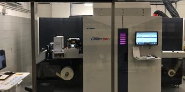 Dünyada ilk Screen SAI etiket baskı makinesi İtalya’ya kuruldu