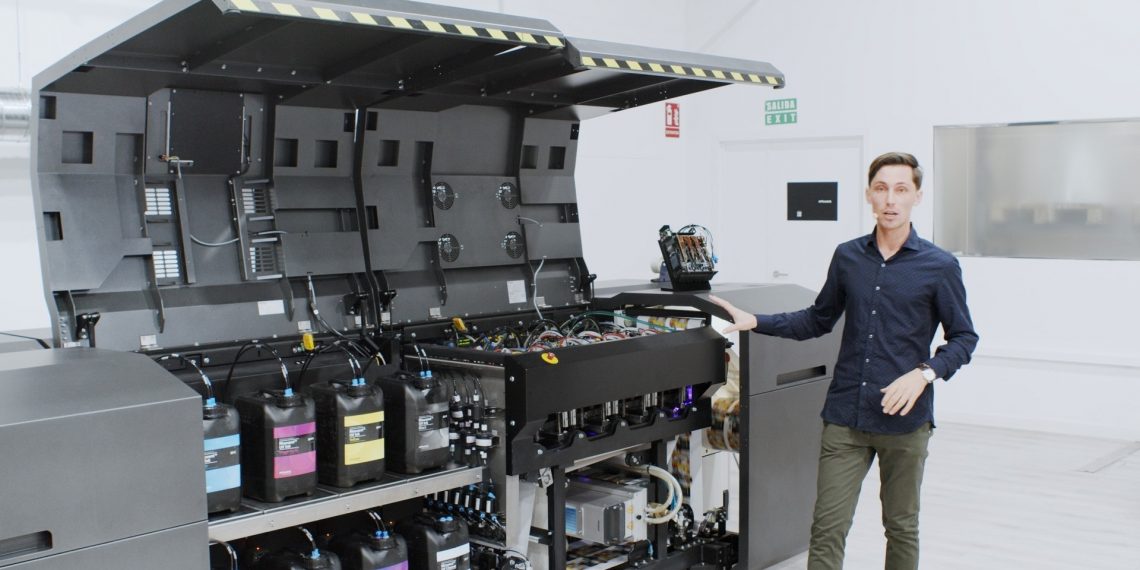 Bir BOBST GROUP makalesi BOBST dijital baskı:  İşletmeyi büyütmek