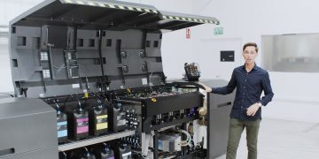 Bir BOBST GROUP makalesi BOBST dijital baskı:  İşletmeyi büyütmek