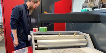 Xeikon akıllı etiket çözümü ‘Track and Trace’ ile markalar için dijital değer katma Veriye dayalı işletmeler için akıllı etiketler