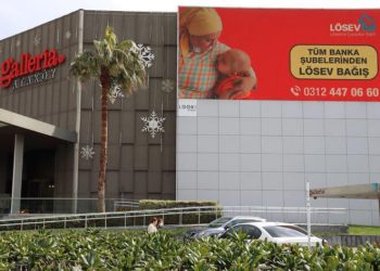 Genç AREDliler LÖSEV’e desteğini sürdürüyor