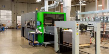 BoxMaker oluklu ambalaj işini büyütmek için Highcon’u seçti