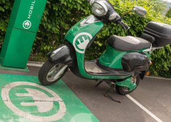 Elektrikli araçların yaygınlaşması için yeni bir inovasyon: Sakuu’dan elektrikli araç pilleri için yeni endüstriyel 3D yazıcı