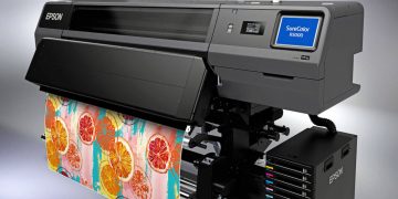 Epson’un ilk reçine mürekkepli yazıcısı tasarım ödülü aldı