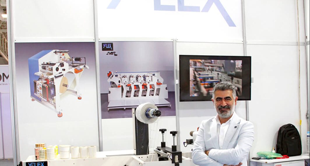 Yaman Makina Sign İstanbul’da yaprak bıçak etiket kesim makinesini sergiledi