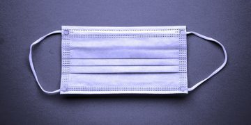 Bir renk enjeksiyonu ile pozitifliği güçlendirmek