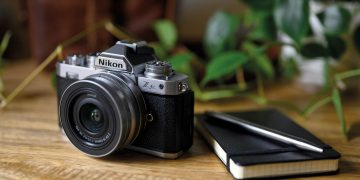 İkonik tasarımı ve yüksek görüntü kalitesiyle Nikon Z fc