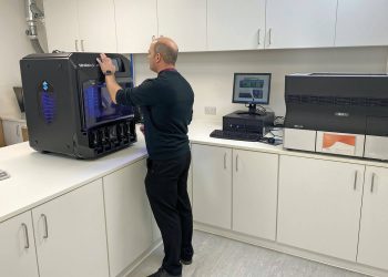 Sepura, Stratasys J35 Pro 3D yazıcı ile tasarımı iyileştiriyor ve telekomünikasyon ekipmanlarının geliştirme süresini kısaltıyor