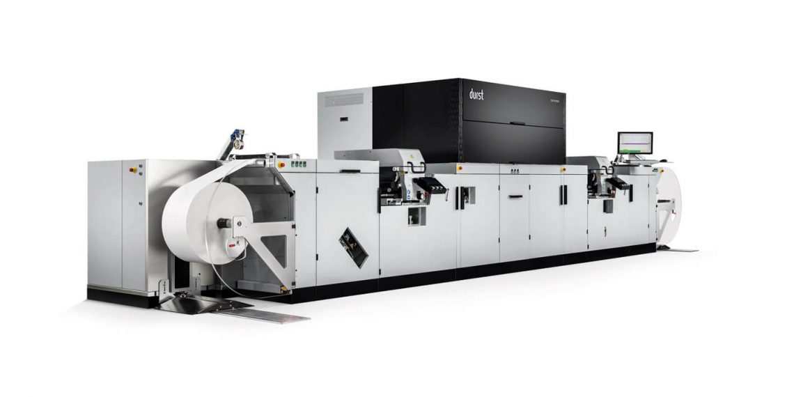 Etiket üretiminde bir ezber bozan: Tau RSCi