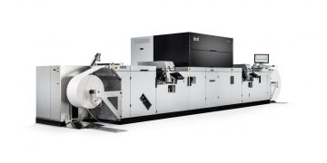 Etiket üretiminde bir ezber bozan: Tau RSCi