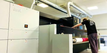 Durst P5 TEX iSUB üretim baskı makinesi ve Lift ERP yazılımı ile artan işler