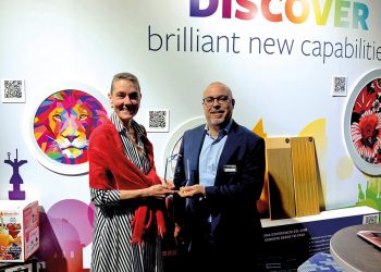 EFI’den, 800. rulodan ruloya baskı makinesi satışı…