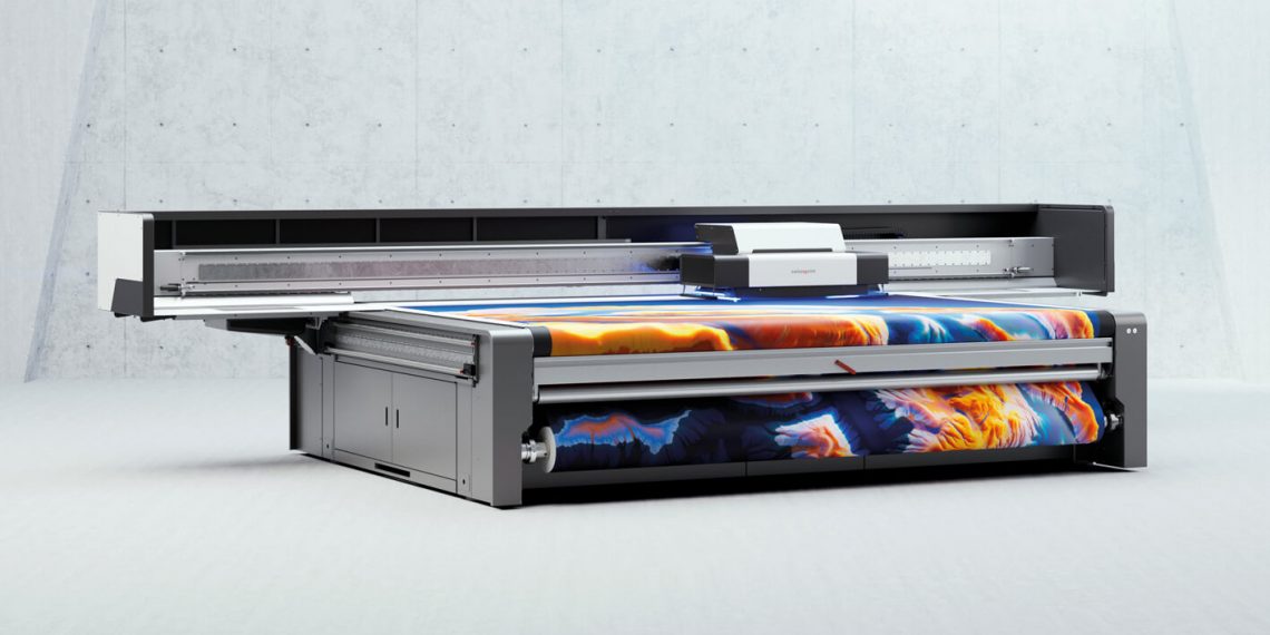 swissQprint’ten sürpriz yenilik: Kudu UV LED Flatbed Baskı Makinesi