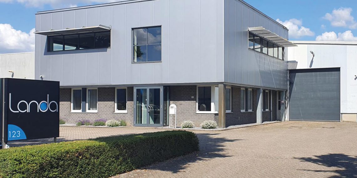 Landa Avrupa mürekkep tesisini açtı