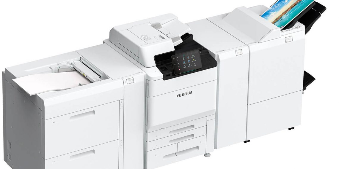 Hafif üretim dijital baskı makinelerindeFujifilm, ApeosPro C serisini piyasaya sürdü