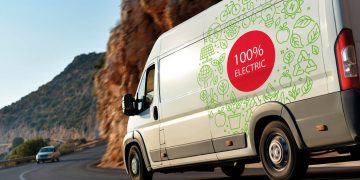 Çevreye daha az etkisi olanYeni nesil solventsiz yapıştırıcı: iA Tech™