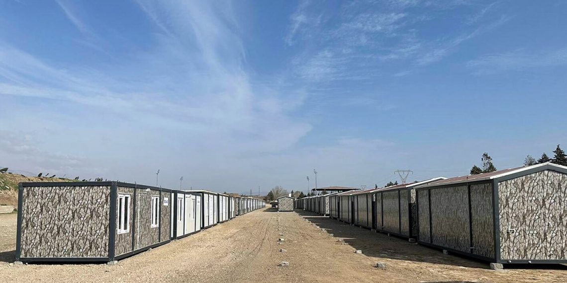 Endüstriyel reklamcılar konteyner kent kurmak içinseferber olduARED, yaraları sektör dayanışmasıyla saracak