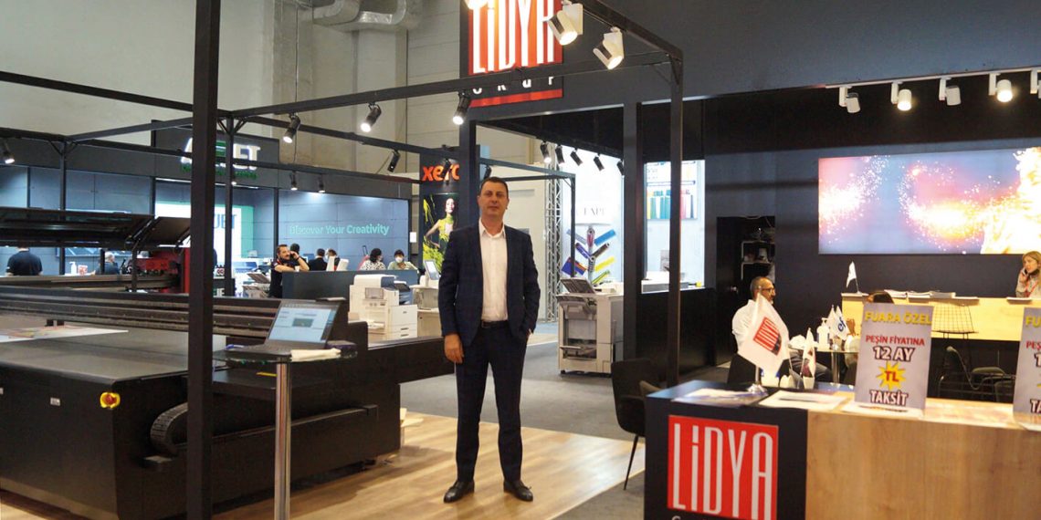 Efi, dünya lideri ve kusursuz marka olarak ön plana çıkıyor