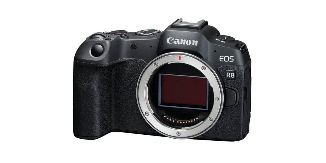 Canon yeni EOS R50 fotoğraf makinesini tanıttı