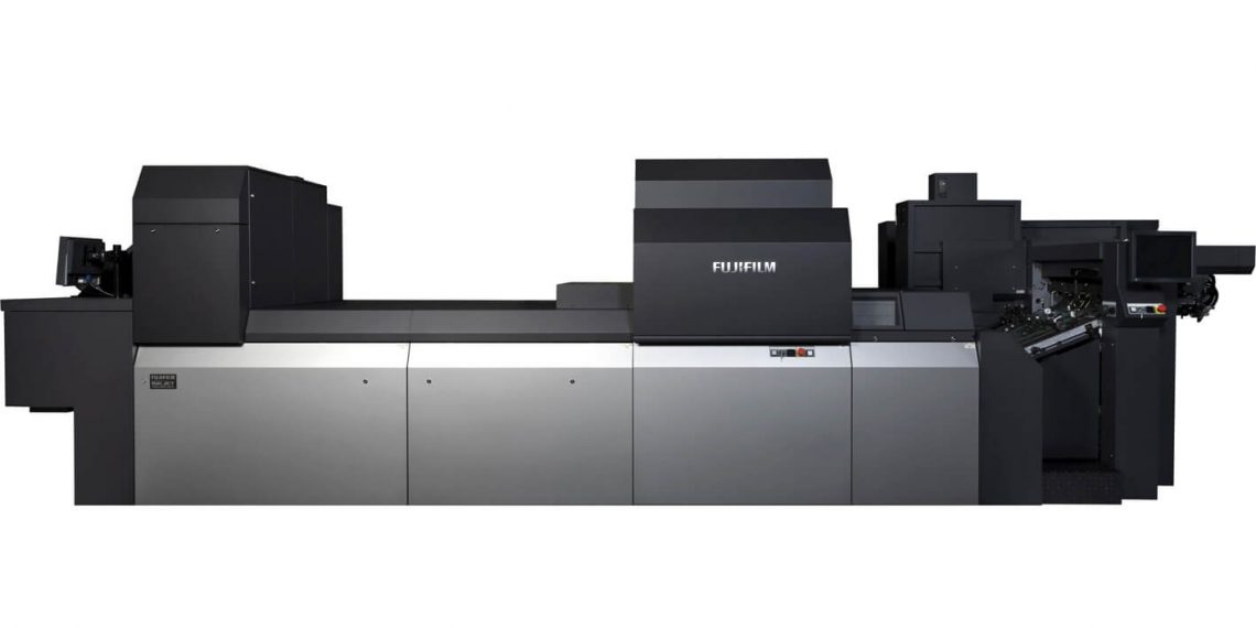 Labelprint24’e, iki Fujifilm dijital baskı çözümüJet Press 750S Yüksek Hızlı Model veRevoria Press PC1120