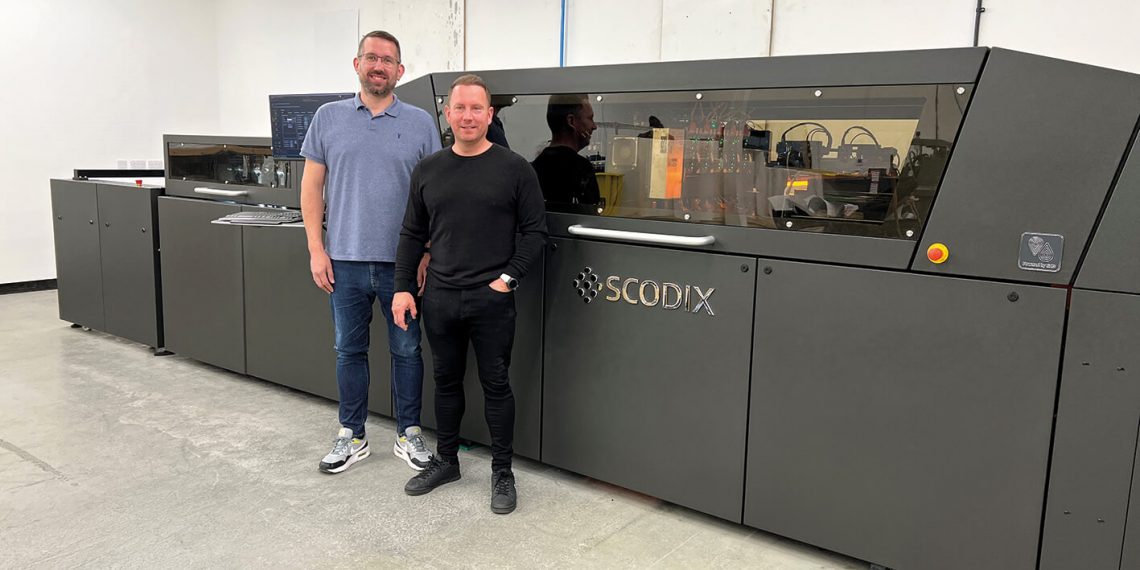 Spot UV’ye ekonomik bir seçenekYeni Scodix Ultra6000 SHD