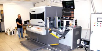 Elit Etiket, LY-Skywalker Türkiye Temsilcisi