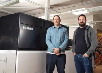EA Printing, Fujifilm Revoria Press PC1120 yatırımı ile geleceğe bakıyor