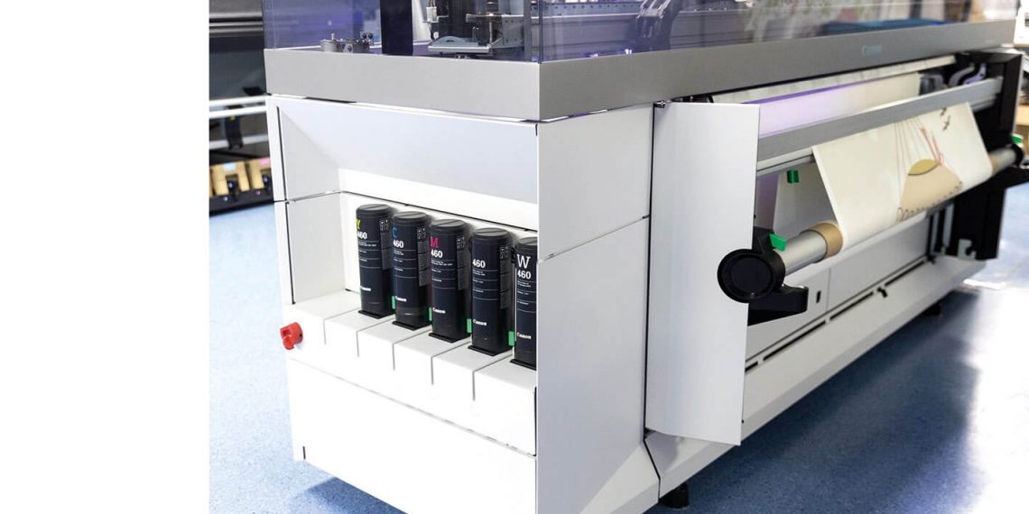 Asrın Wallprint baskıda aradığı kalite ve verimliliği Canon Colorado M-Serisi’nde buldu