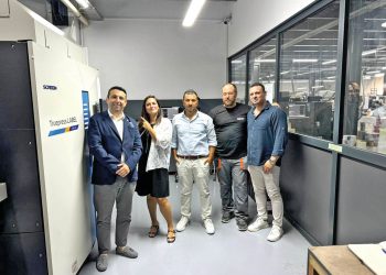 Nar Etiket ilk profesyoneldijital etiket makinesini Screen’den seçti