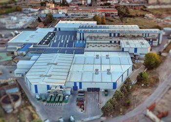 Lecta, kendinden yapışkanlı işinin yan kuruluşunu duyurdu